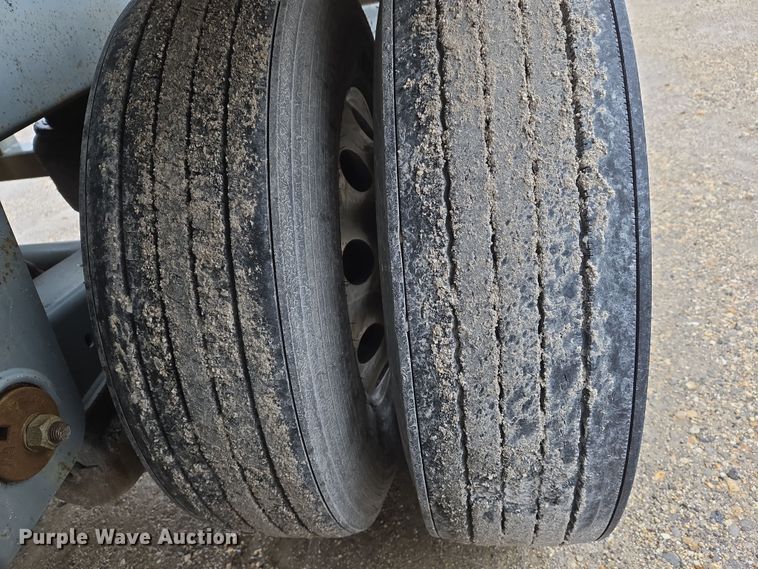 image for item DS5255 1999 Polar tank trailer