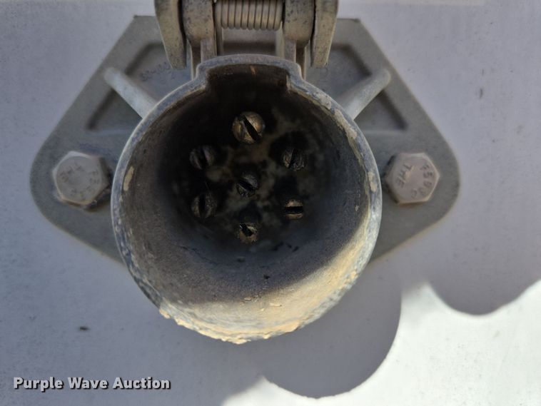 image for item DS5287 1999 Wilson Pacesetter grain trailer