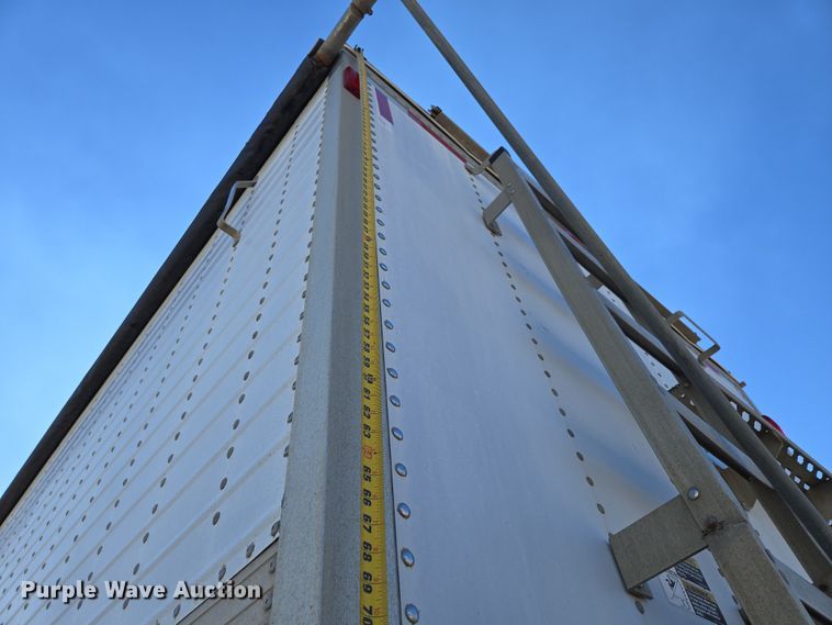 image for item DS5287 1999 Wilson Pacesetter grain trailer