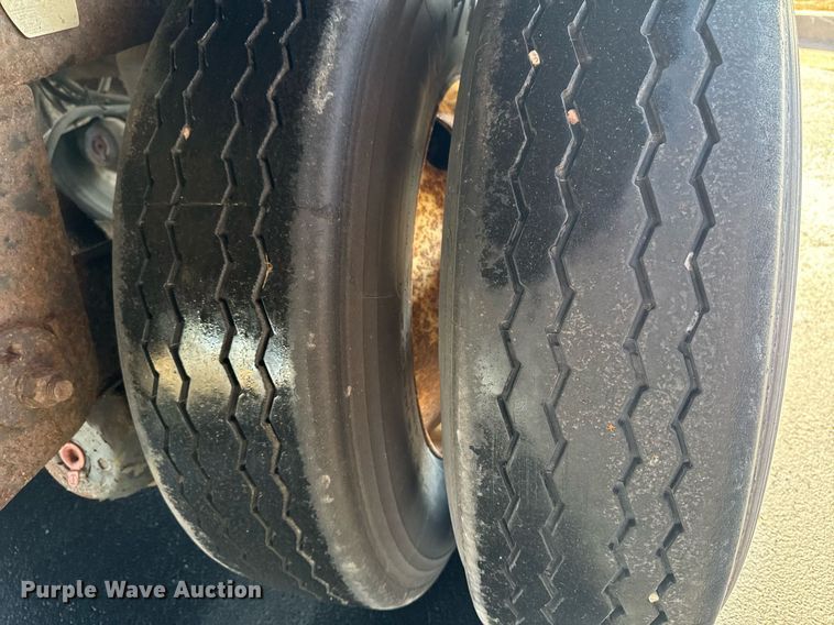 image for item DT0616 2009 Great Dane CLD-1314-02148 dry van trailer