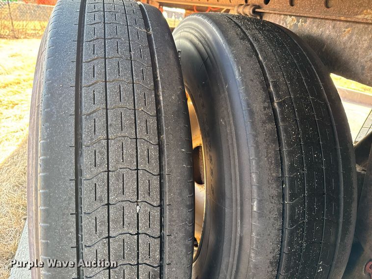 image for item DT0616 2009 Great Dane CLD-1314-02148 dry van trailer