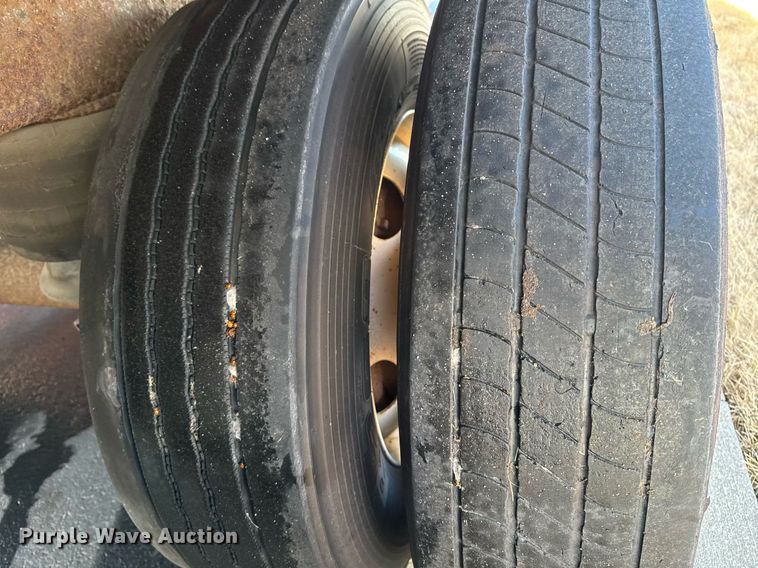 image for item DT0616 2009 Great Dane CLD-1314-02148 dry van trailer