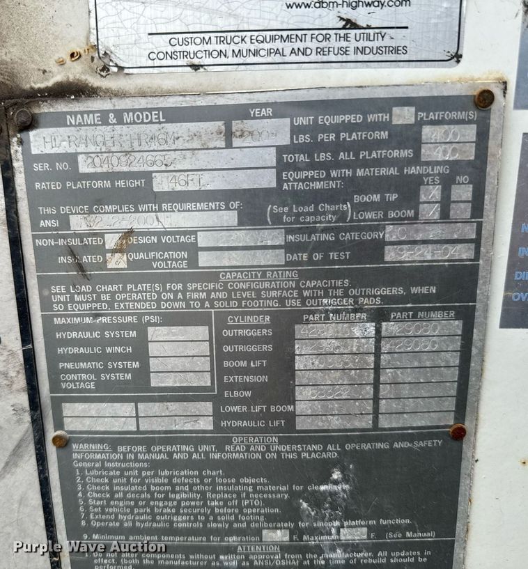 image for item DT0619 2005 International 4400 SBA 4x2 bucket truck