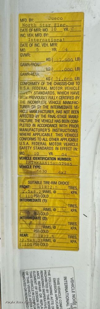 image for item DT0619 2005 International 4400 SBA 4x2 bucket truck