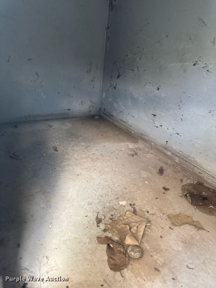 image for item DT0620 1998 International 4900 4x2 digger derrick truck