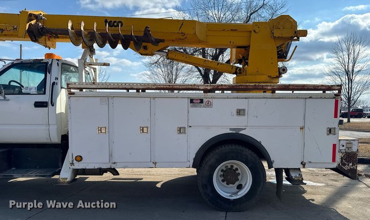 image for item DT0622 1992 Chevrolet Topkick C6500 digger derrick truck