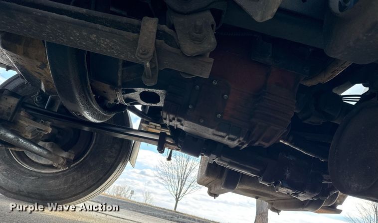 image for item DT0622 1992 Chevrolet Topkick C6500 digger derrick truck