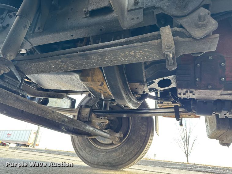 image for item DT0622 1992 Chevrolet Topkick C6500 digger derrick truck