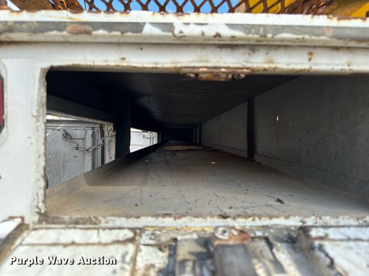 image for item DT0622 1992 Chevrolet Topkick C6500 digger derrick truck