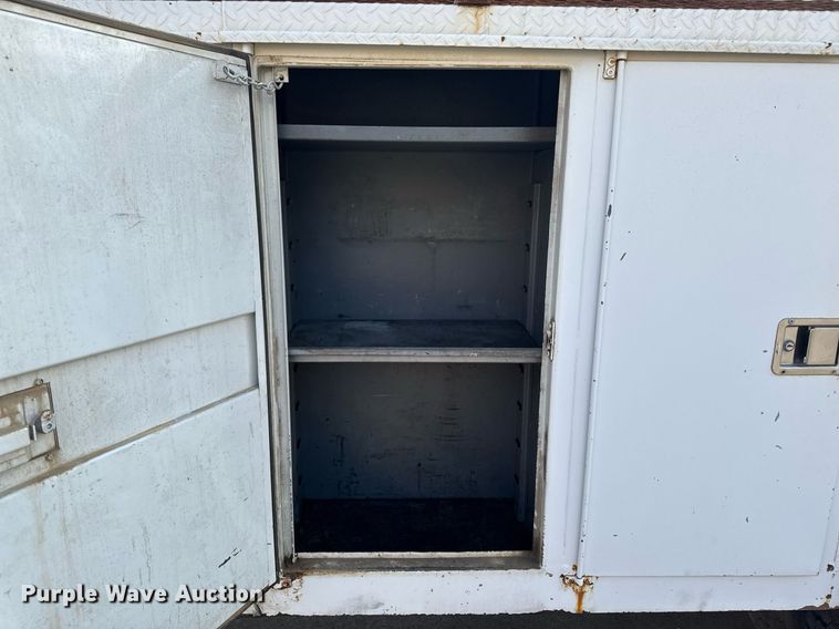 image for item DT0622 1992 Chevrolet Topkick C6500 digger derrick truck