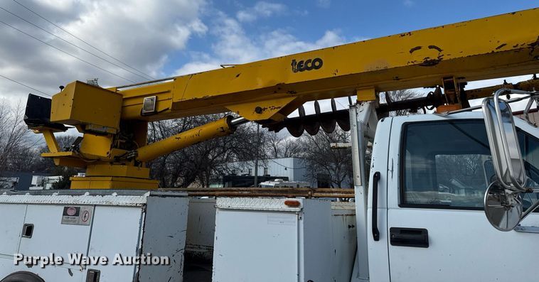 image for item DT0622 1992 Chevrolet Topkick C6500 digger derrick truck