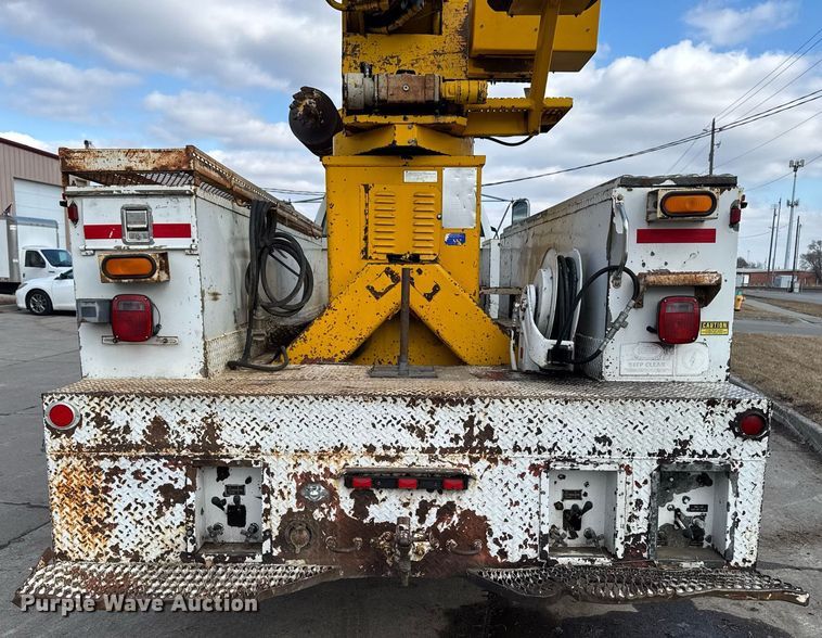 image for item DT0622 1992 Chevrolet Topkick C6500 digger derrick truck