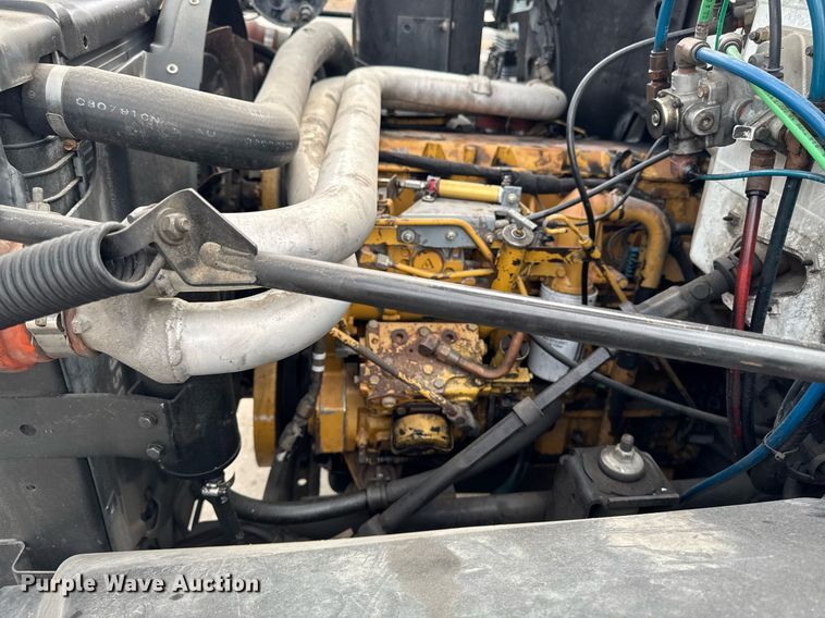 image for item DT0622 1992 Chevrolet Topkick C6500 digger derrick truck