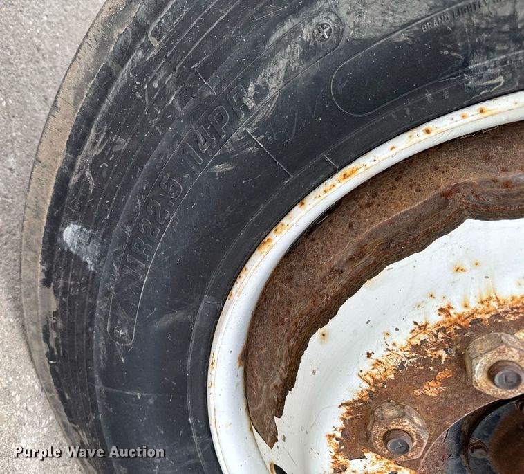 image for item DT0622 1992 Chevrolet Topkick C6500 digger derrick truck