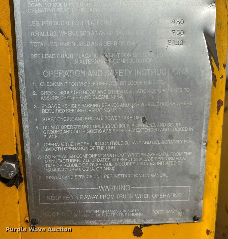 image for item DT0622 1992 Chevrolet Topkick C6500 digger derrick truck