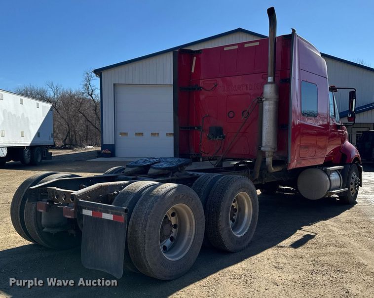 image for item DT0630 2012 International ProStar Plus 122 semi truck