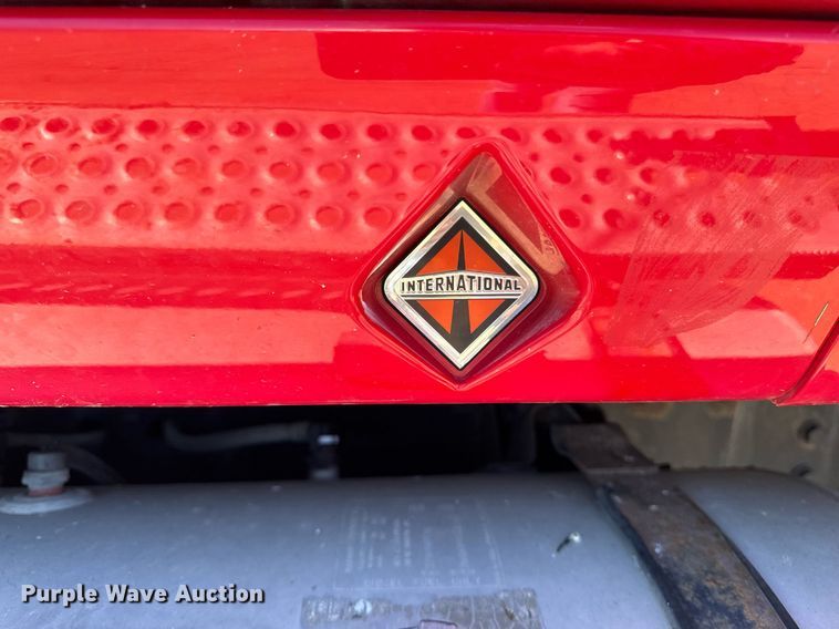 image for item DT0630 2012 International ProStar Plus 122 semi truck