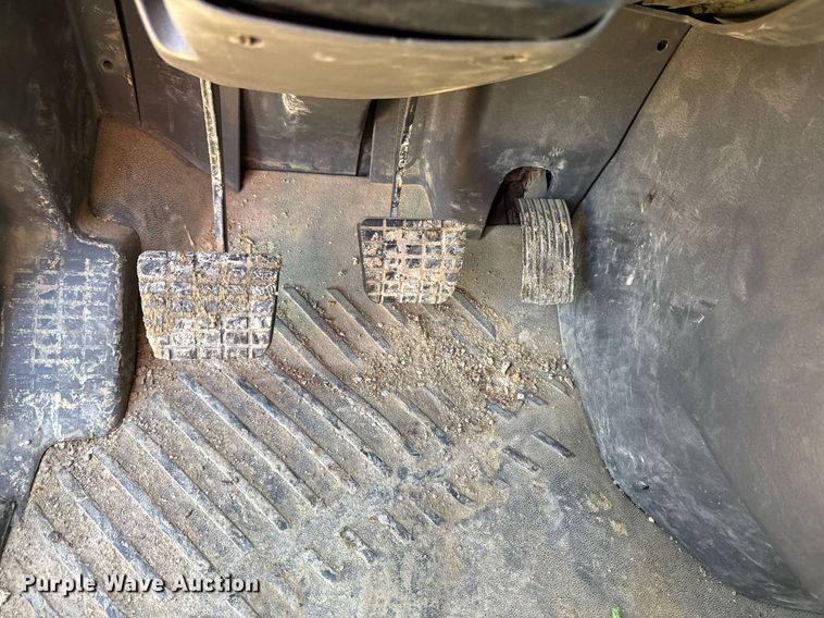 image for item DT0630 2012 International ProStar Plus 122 semi truck