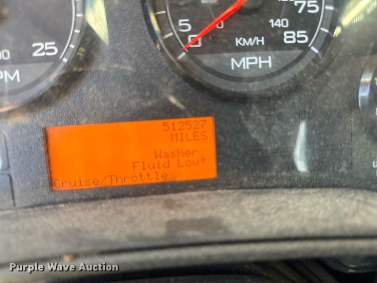 image for item DT0630 2012 International ProStar Plus 122 semi truck