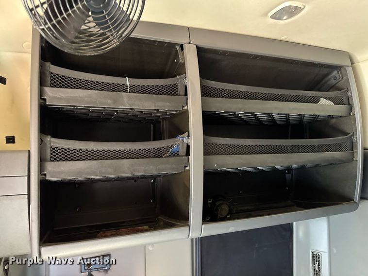 image for item DT0630 2012 International ProStar Plus 122 semi truck