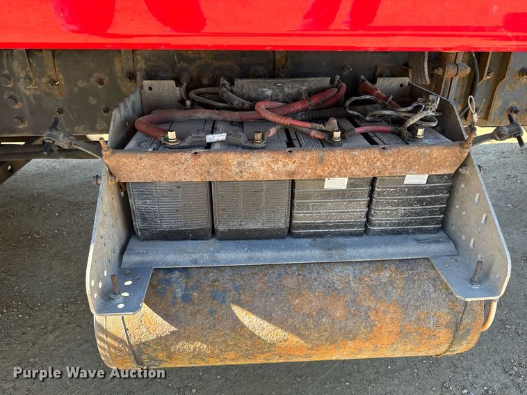 image for item DT0630 2012 International ProStar Plus 122 semi truck