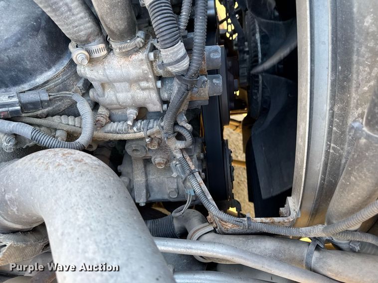 image for item DT0630 2012 International ProStar Plus 122 semi truck