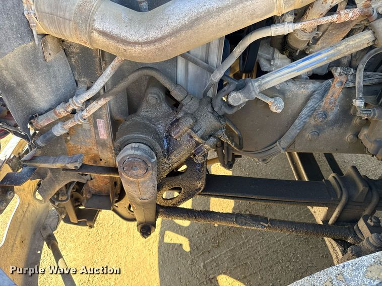 image for item DT0630 2012 International ProStar Plus 122 semi truck