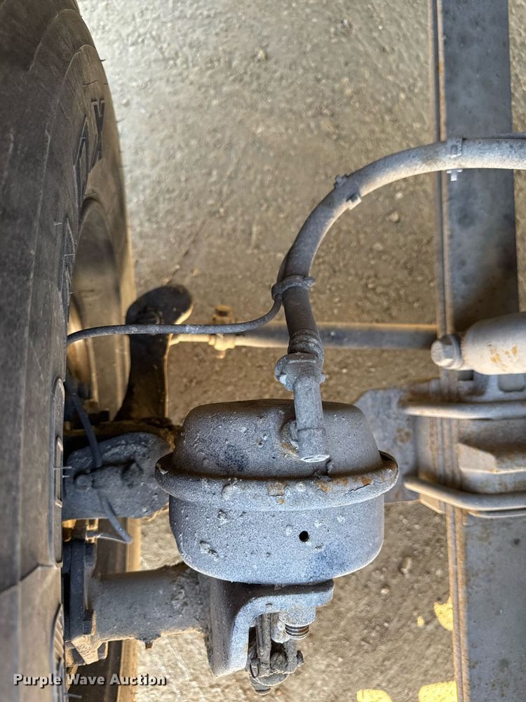 image for item DT0630 2012 International ProStar Plus 122 semi truck