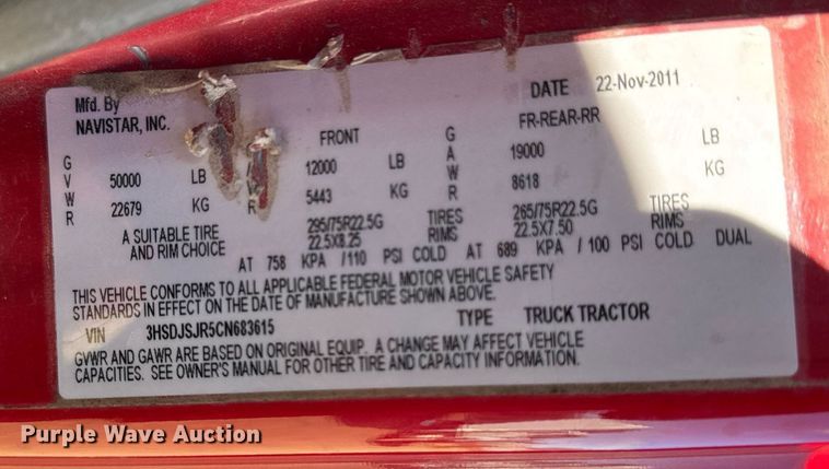 image for item DT0630 2012 International ProStar Plus 122 semi truck