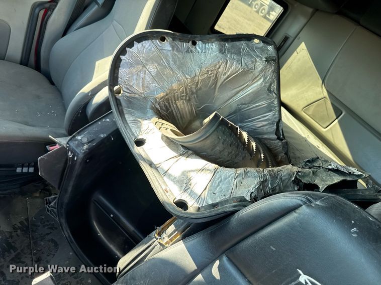 image for item DT0632 2013 International ProStar Plus 122 semi truck