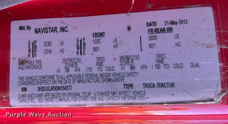 image for item DT0632 2013 International ProStar Plus 122 semi truck