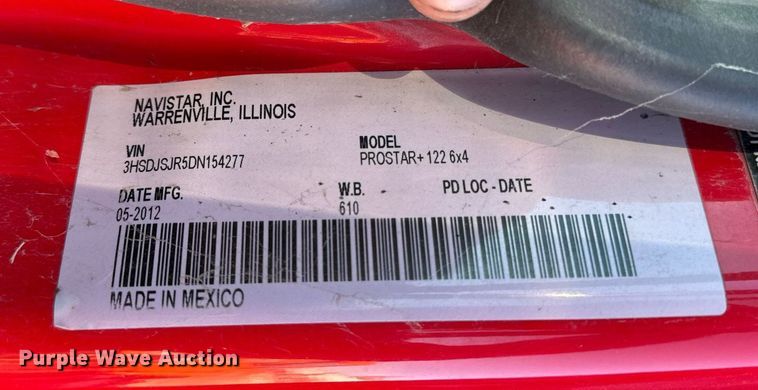 image for item DT0632 2013 International ProStar Plus 122 semi truck