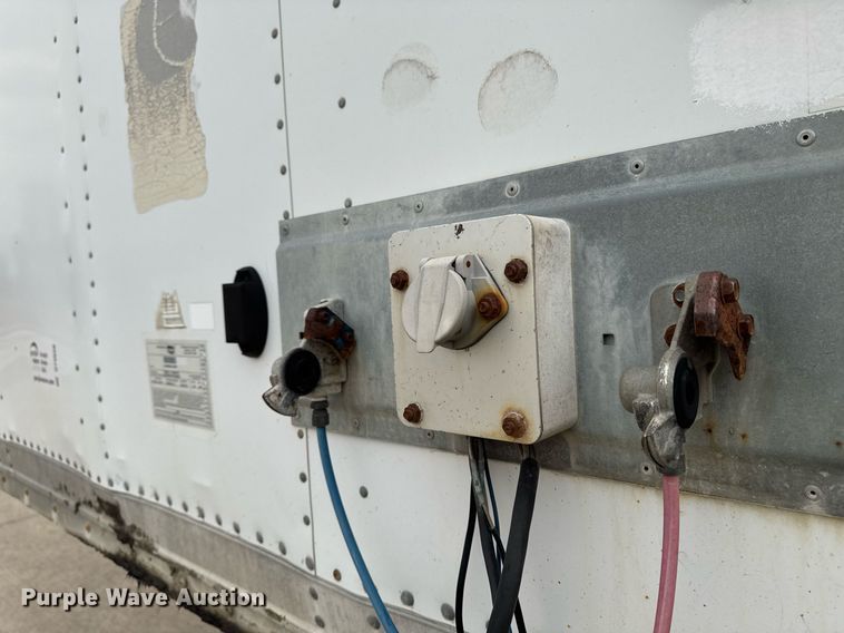 image for item DT0656 2008 Wabash National DVLHHSA dry van trailer