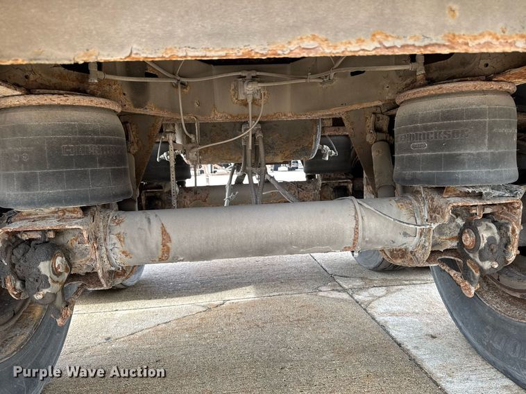 image for item DT0656 2008 Wabash National DVLHHSA dry van trailer