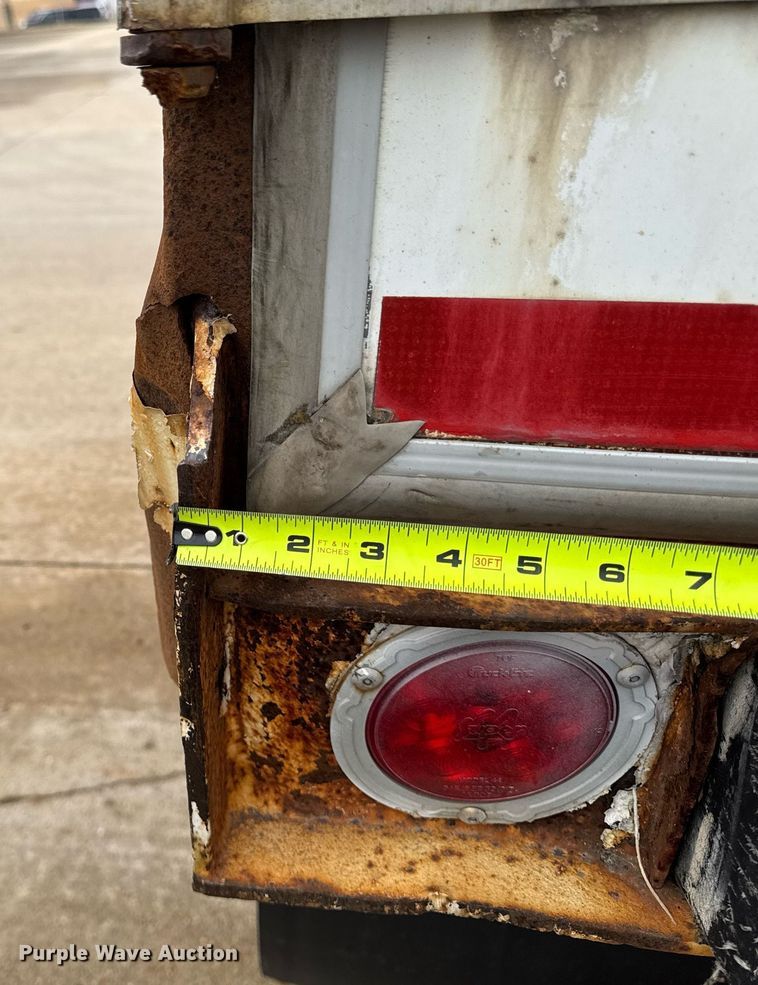 image for item DT0656 2008 Wabash National DVLHHSA dry van trailer