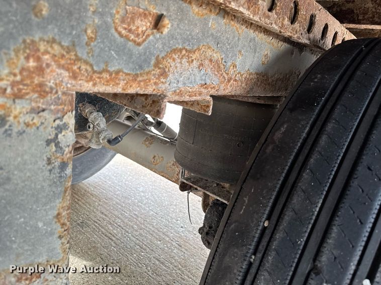 image for item DT0656 2008 Wabash National DVLHHSA dry van trailer