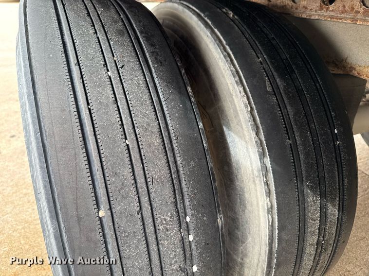 image for item DT0656 2008 Wabash National DVLHHSA dry van trailer