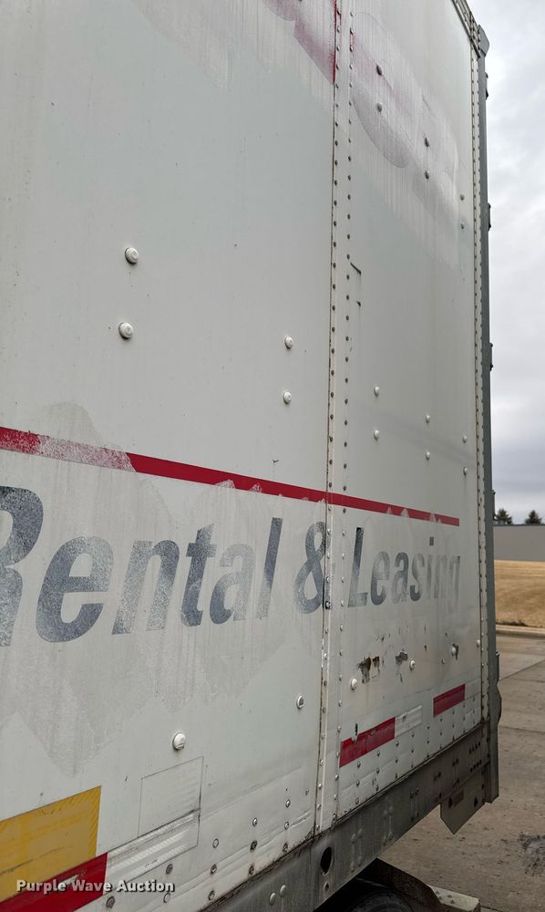 image for item DT0660 2009 Vanguard National VXP dry van trailer