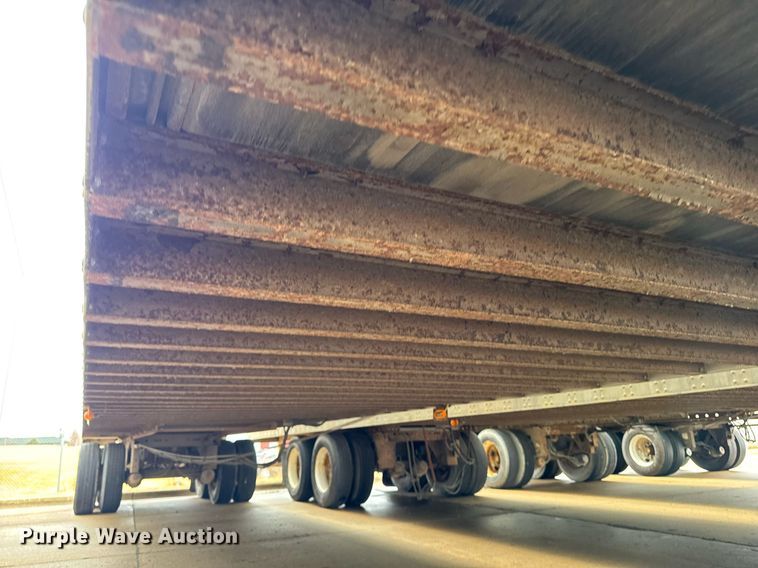 image for item DT0660 2009 Vanguard National VXP dry van trailer