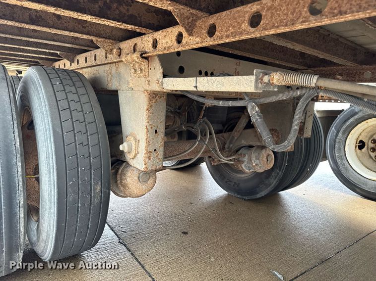 image for item DT0660 2009 Vanguard National VXP dry van trailer