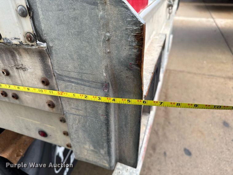 image for item DT0660 2009 Vanguard National VXP dry van trailer