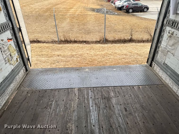 image for item DT0660 2009 Vanguard National VXP dry van trailer