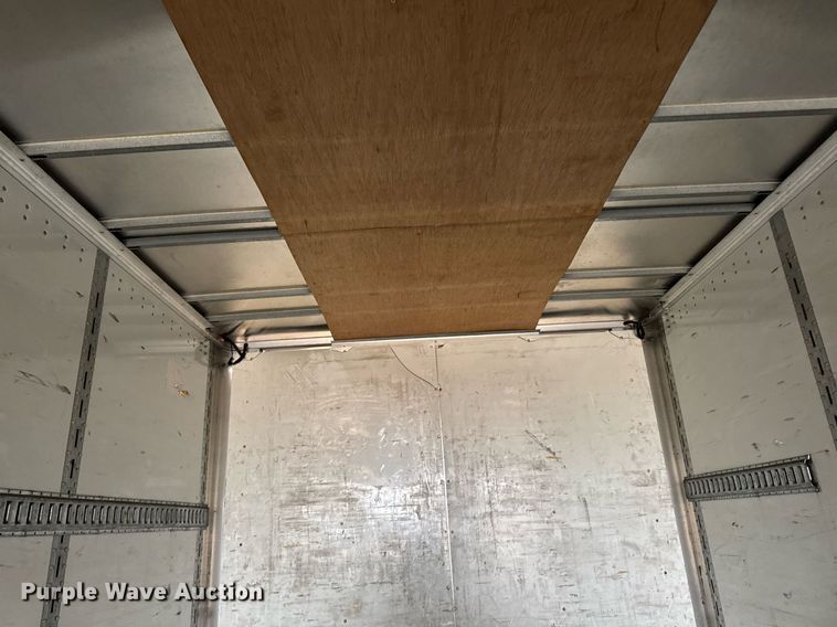 image for item DT0660 2009 Vanguard National VXP dry van trailer