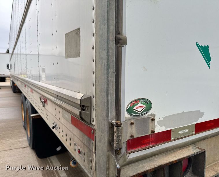 image for item DT0661 2007 Tracer dry van trailer