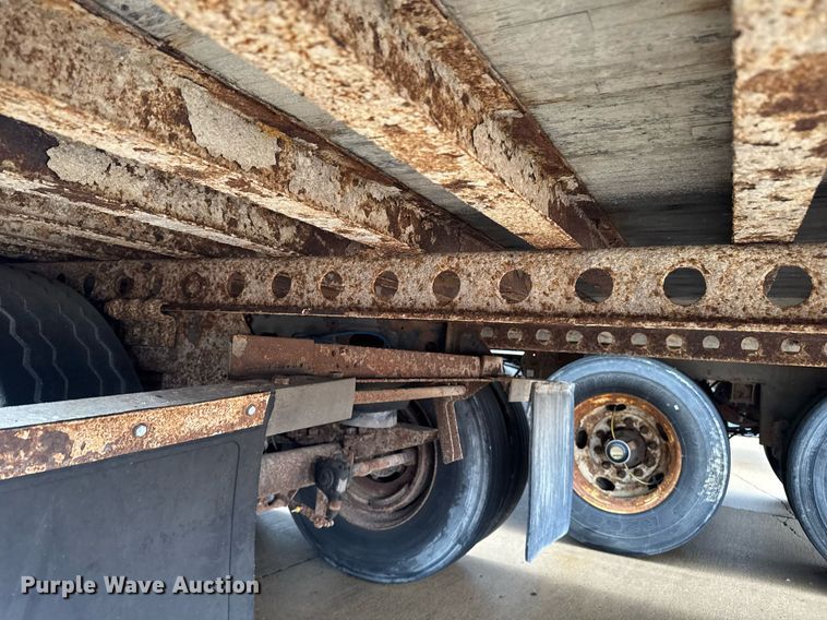 image for item DT0661 2007 Tracer dry van trailer