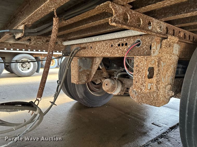 image for item DT0661 2007 Tracer dry van trailer