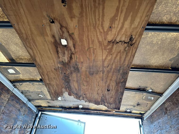 image for item DT0661 2007 Tracer dry van trailer