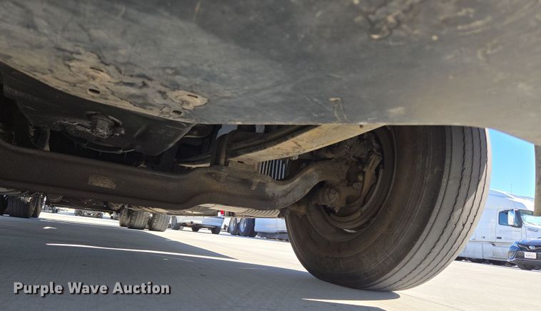 image for item DT7048 2016 Volvo VN semi truck