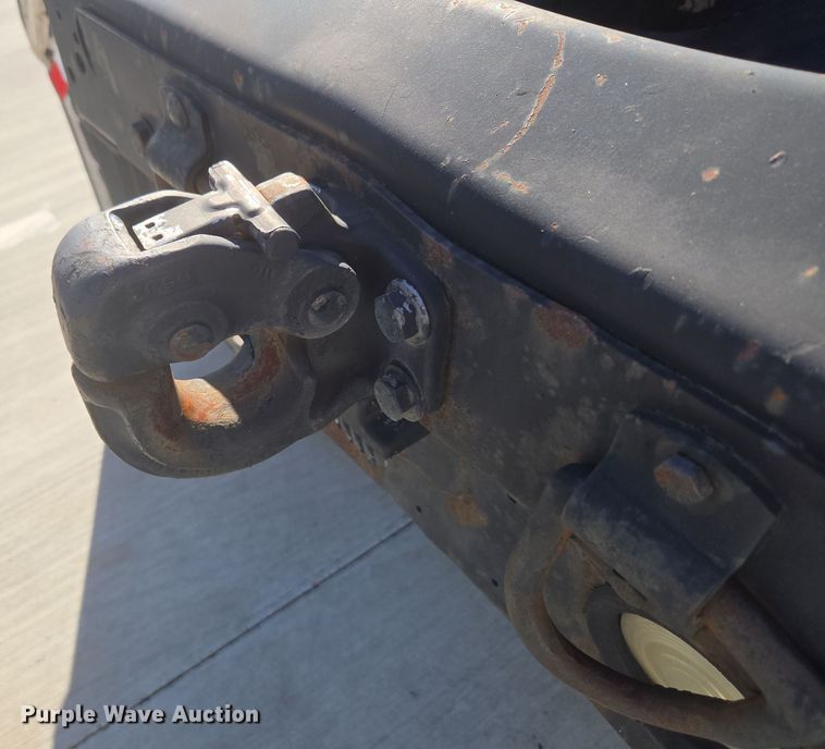 image for item DT7049 2015 Volvo VN semi truck