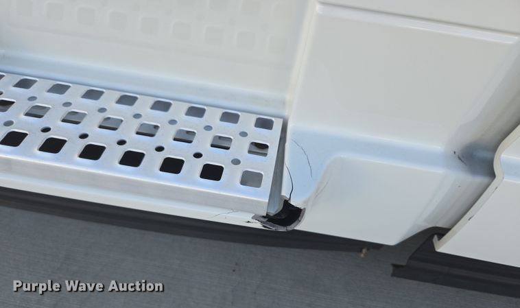 image for item DT7050 2020 Volvo VNL860 semi truck